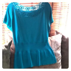 Short sleeved blouse